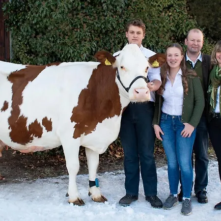 Schartlhof Farm stay *