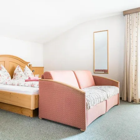 Schartlhof Farm stay *